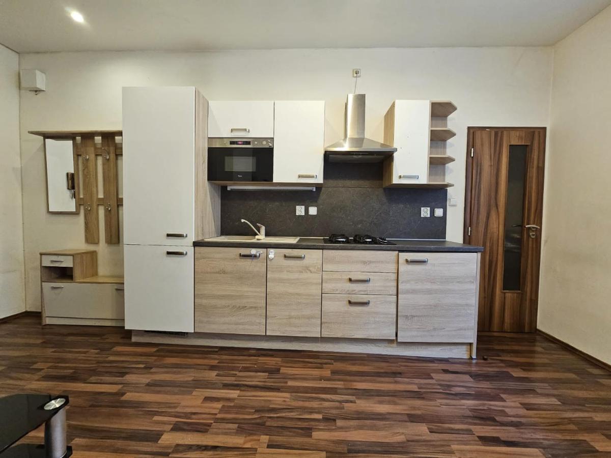 Cozy Homestay At Andel Prag Exterior foto