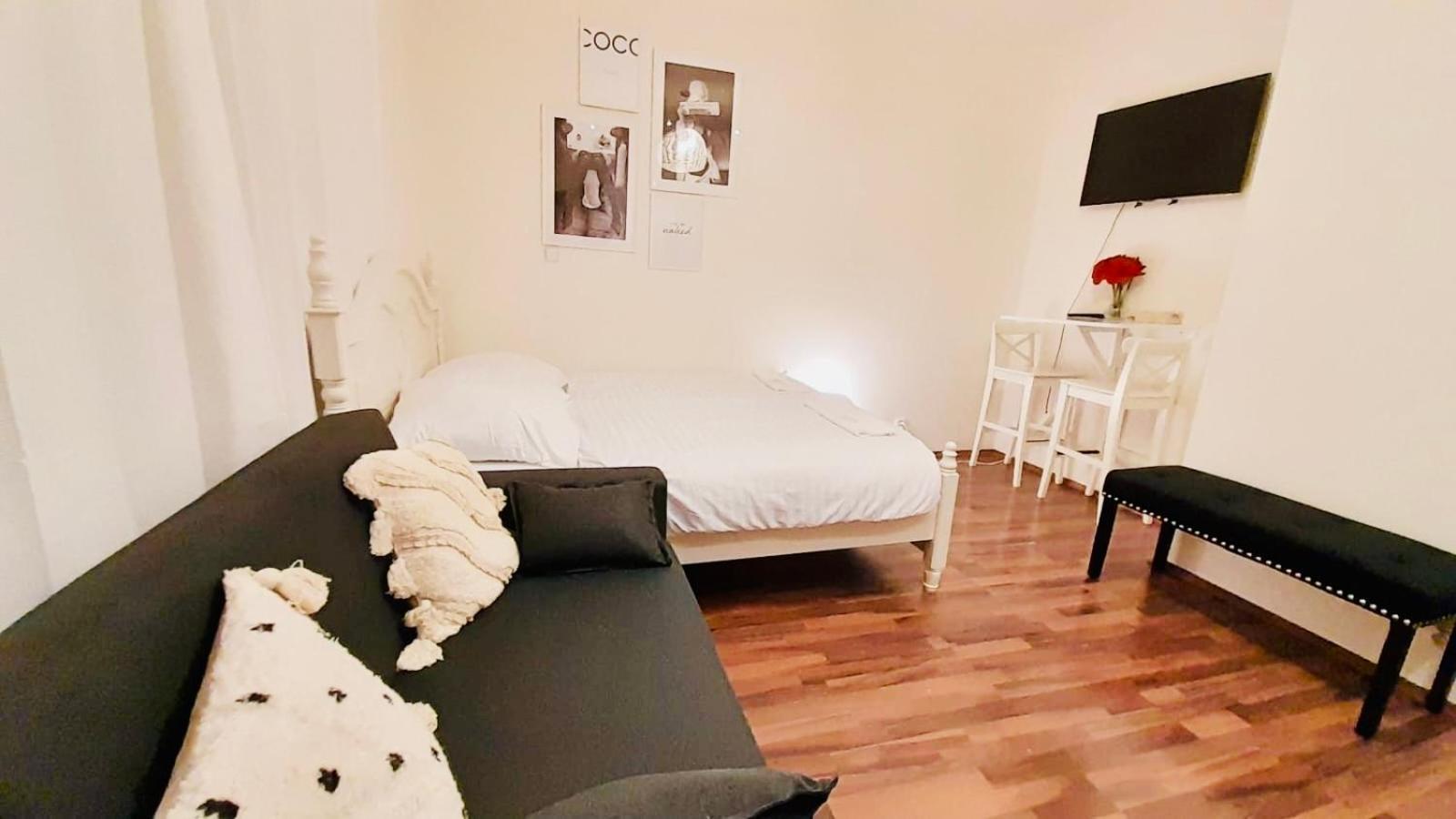 Cozy Homestay At Andel Prag Exterior foto